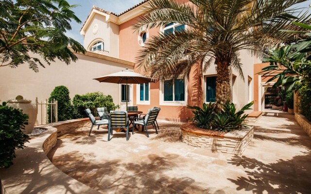 Fantastay - Dubai Sports City