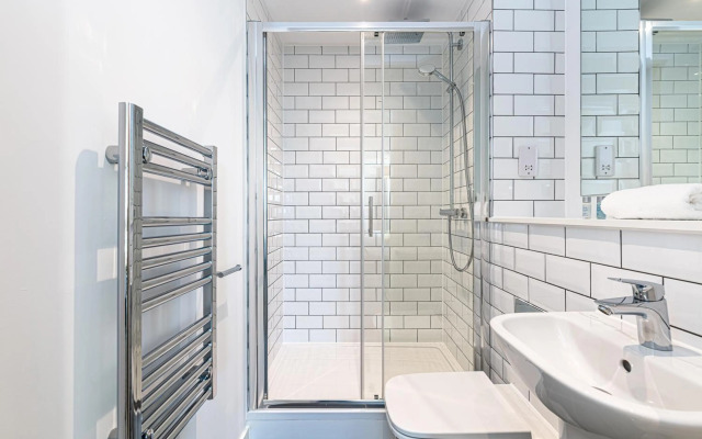 Residential Estates Insignia Apartments