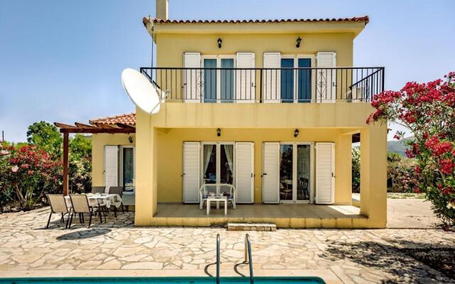 Villa With 3 Bedrooms In Mouzaki With Wonderful Mountain View Private Pool Enclosed Garden 1 Km From The Beach