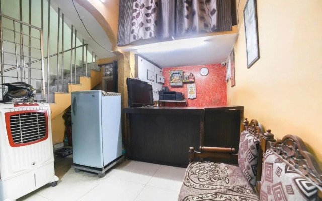 Anuj Guest House by OYO Rooms