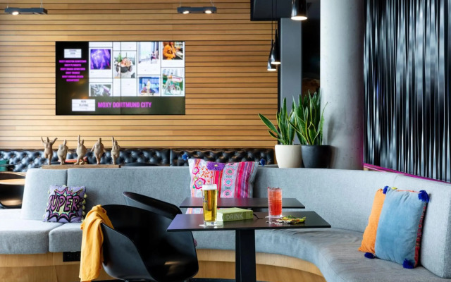 MOXY Frankfurt Eschborn