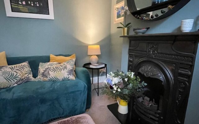 Beautiful & Cosy 2BD House - Southwark