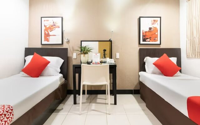 Super OYO 107 Orange Nest Hotel