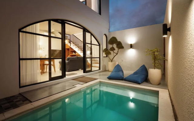 1BR Private Pool Villa Rice Field View