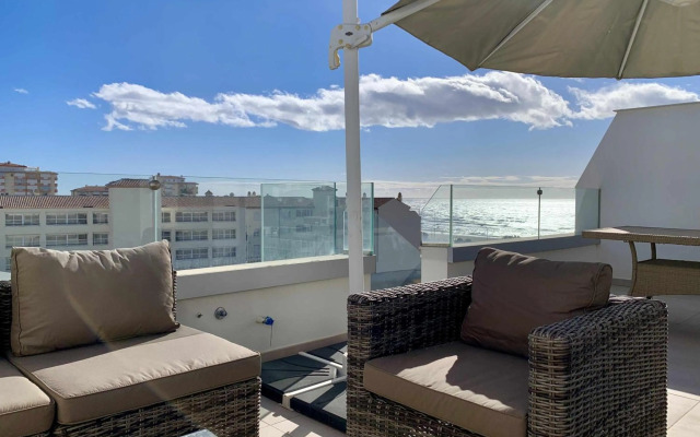 Vivienda familiar con azotea fenomenal