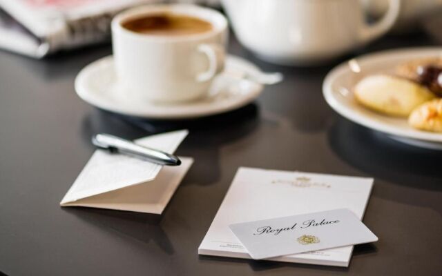 Royal Palace Hotel