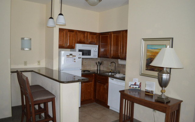 Staybridge Suites Milwaukee West-Oconomowoc by IHG