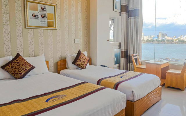 Rainbow Hotel Da Nang