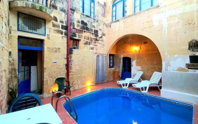 Ta lucia farmhouse with private pool and BBQ