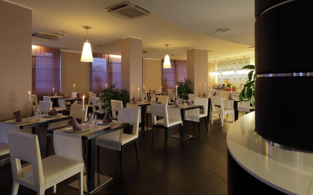 CHC Business Residence