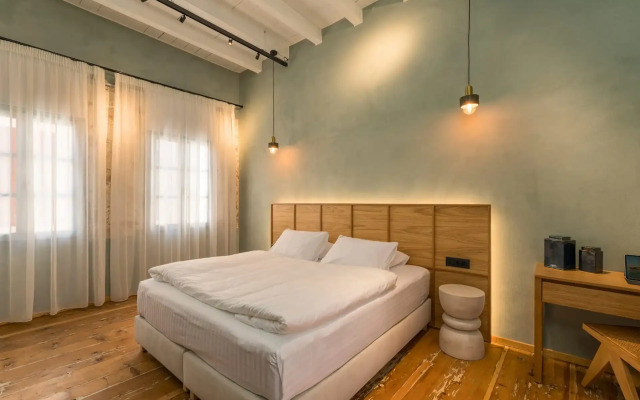 Full House Residence Chania