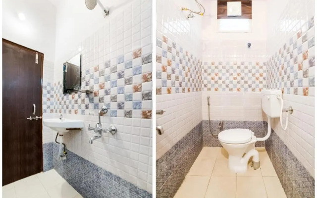 Lucky Hotels by OYO Rooms