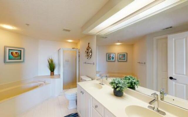 Windsor Court South by RedAwning