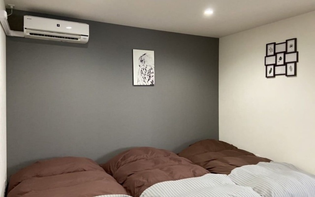 Guest House Shine Bright – Guest Rooms – Fukuoka