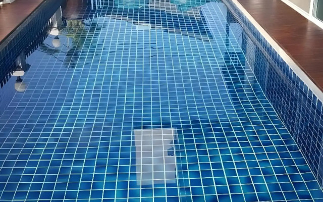 MM Hill Hotel