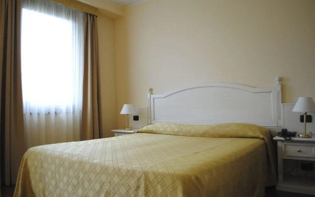 International Hotel Iseo