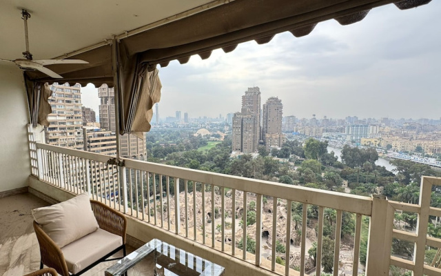 4 Bedrooms Apt. Zamalek-Mynt Hospitality