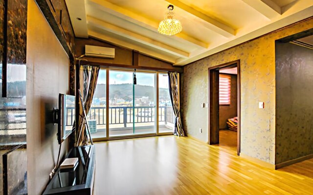 Sokcho Sujabyeol Pension