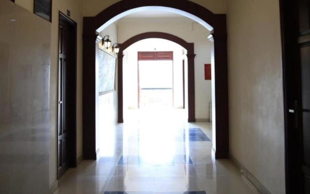 Pearl Service Apartment