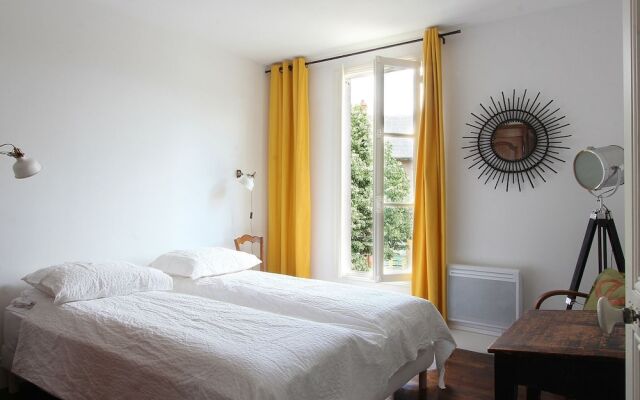 Charming Holiday Home in Poli With Terrace