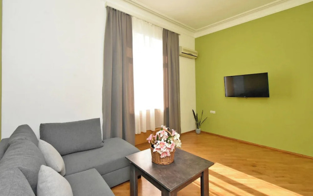 Green room in Yerevan