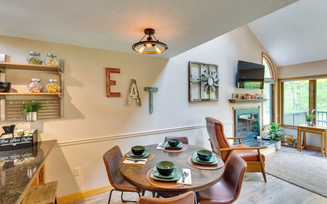 Updated Retreat w/ Golf Course & Wildlife Views!