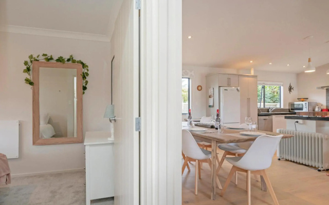 Upsides and Good Vibes - Pauanui Holiday Home