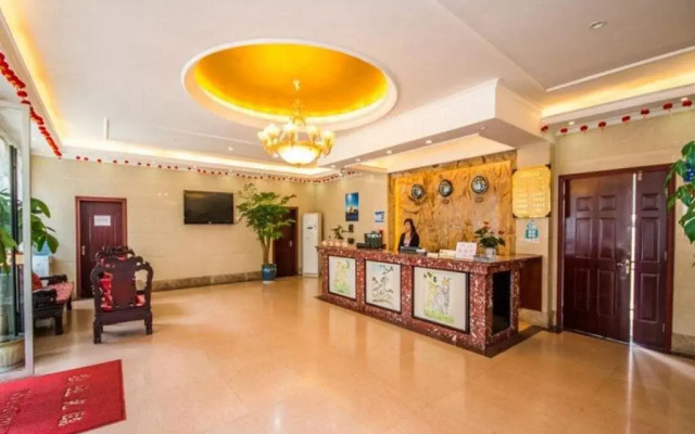 Rushe Inn