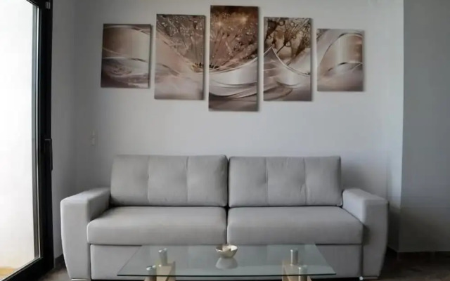 Zeus Throne