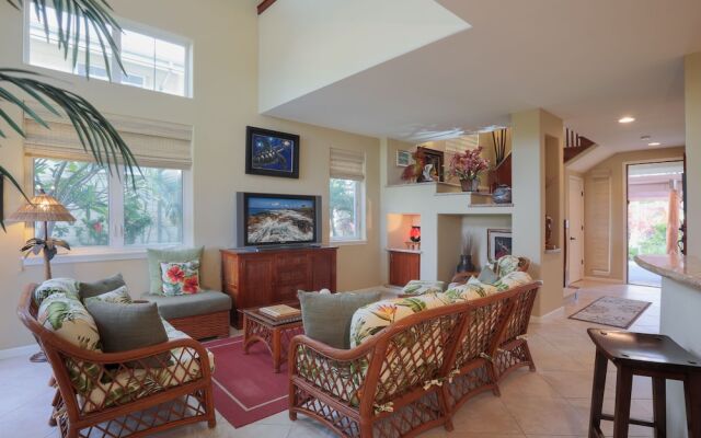 Leilani 3 Bedrooms 3 Bathrooms Condo