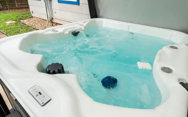 Rare Exclusive Retreat Private Hot Tub King Bed