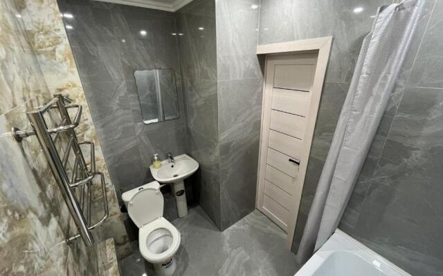 Наурызбай батыра 52 угол Гоголя, АРБАТ ЦЕНТР города 1комн