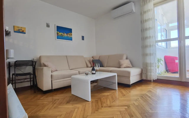 T-star, 2-bedroom apartment with magnificent beach view