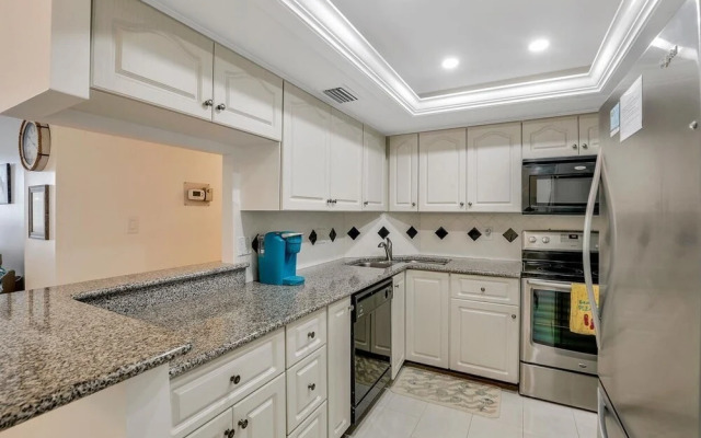 South Seas Tower 4-1907