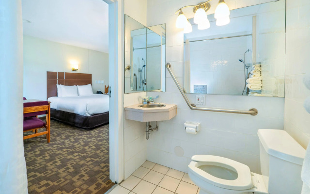 Quality Inn & Suites