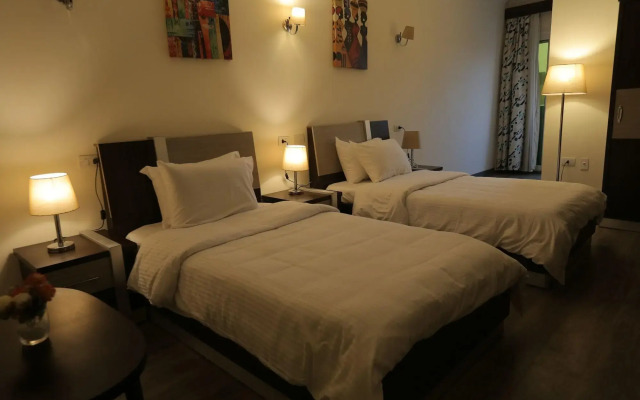 Pyramid Edge Hotel & Exclusive Pyramids View Rooftop