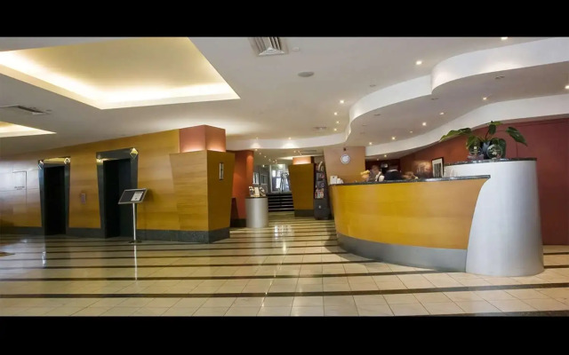 Clarion Suites Gateway