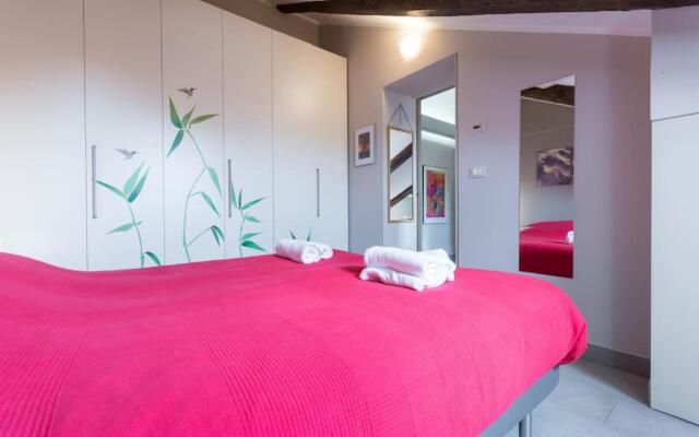 Accogliente mansarda a Porta Nuova