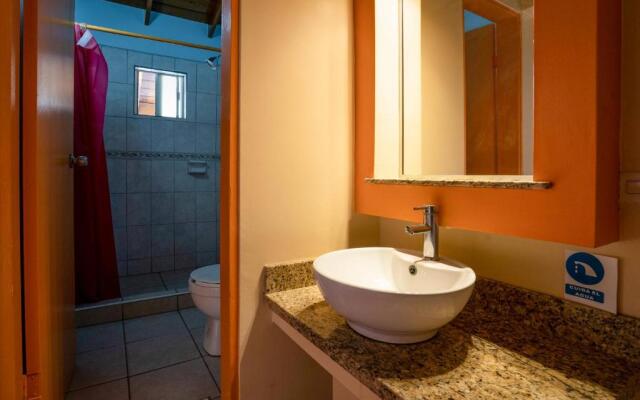 OYO Hotel CocoBeach, Ensenada
