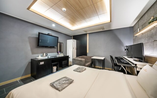 Paju Geumchon Windsor