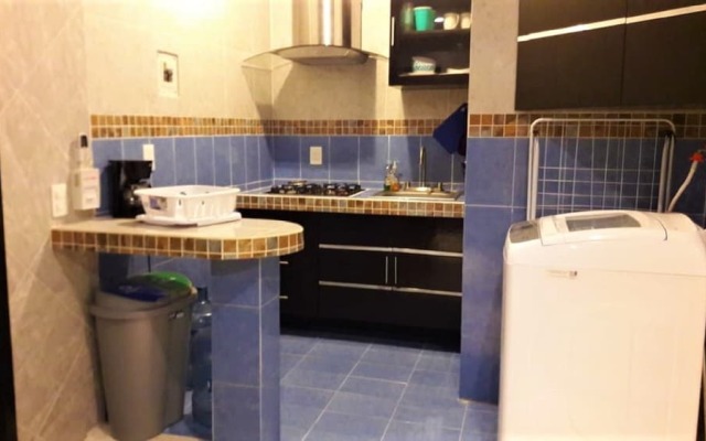 Kaeli's Caribbean Studios