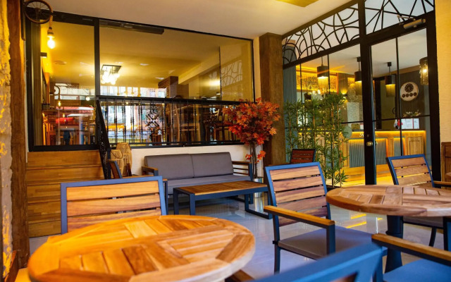 Emirtimes Hotel Kadikoy
