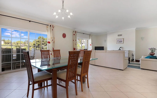 Harmony House in Carvoeiro