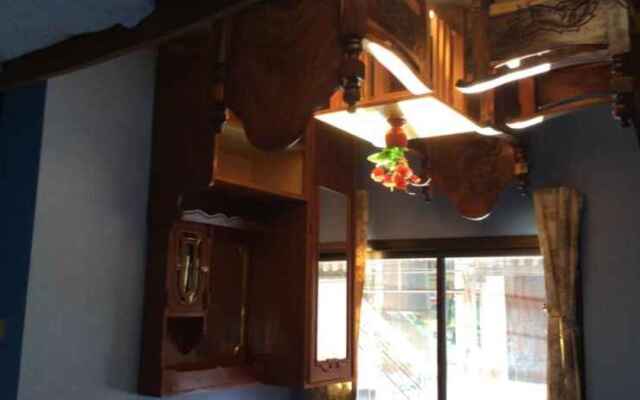 Baan Natcha Apartment