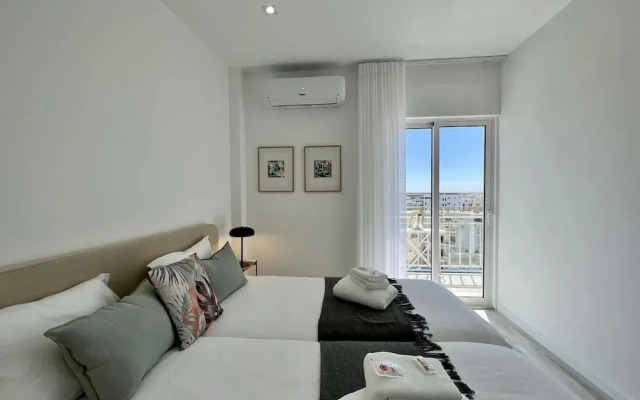 Faro Deluxe by Homing
