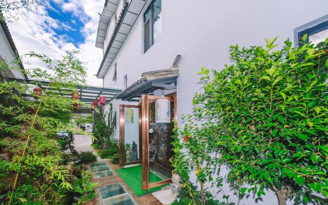 Floral Hotel Dali Meitingtingyu Boutique