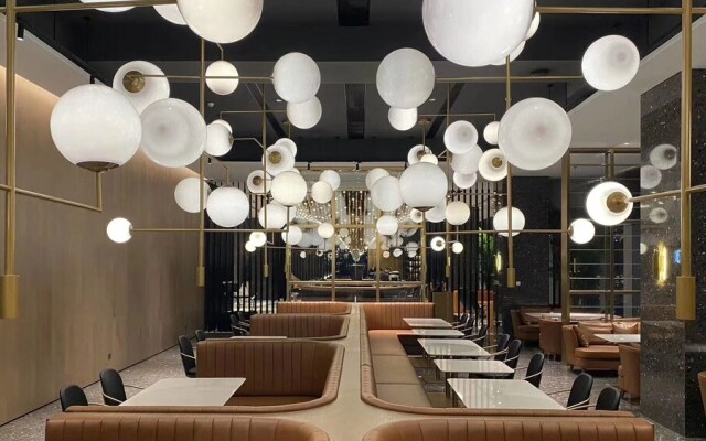 Twinkle Hotel