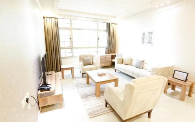 Four Seasons Suites