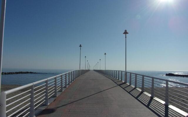 Francesca 2 400mt From Sea