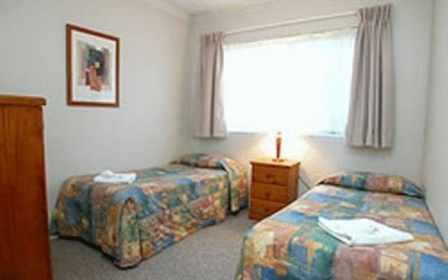 Waldorf Apartments - parramatta